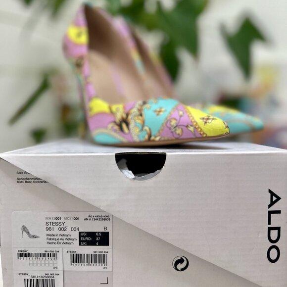 💛 ALDO Multicolor Patterned Pointed Toe Heels 💛 - Picture 7 of 8